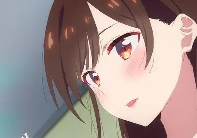 Close-up de anime girl com cabelo castanho, olhos brilhantes e bochechas coradas, olhando para o lado. Clima fofo e pensativo.