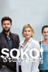 Um homem barbudo e duas mulheres com semblantes sérios. Fundo claro com silhueta de torre. Drama investigativo.