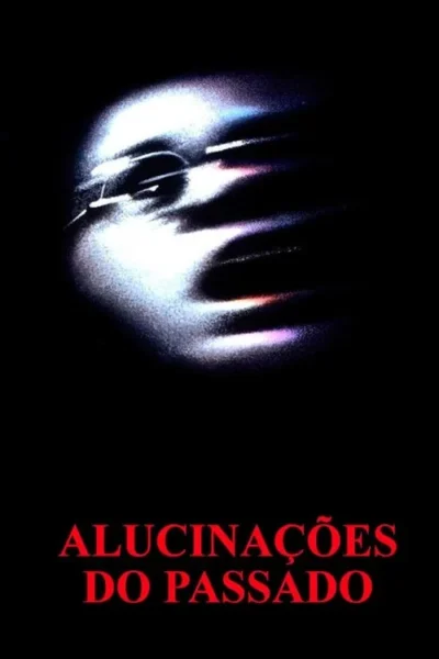 Rosto fantasmagórico com óculos, em tons azul/roxo, emerge da escuridão. Efeito borrado cria atmosfera perturbadora.