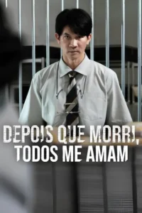 Homem asiático sério de camisa,gravata e óculos,olhando fixamente. Atrás,grades;abaixo,pilhas de papéis.