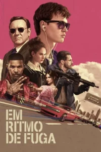 Jovem de óculos e fones lidera elenco diverso de 6, com armas e expressões sérias. Carro vermelho, perseguição urbana e cidade de Atlanta.