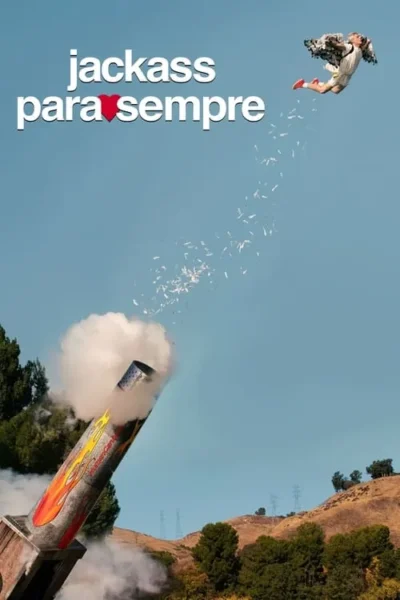 Um homem é lançado de um canhão gigante, decorado com chamas, voando no céu azul com fumaça e detritos sobre colinas.