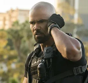 S.W.A.T.: Força de Intervenção – T01E01: Piloto