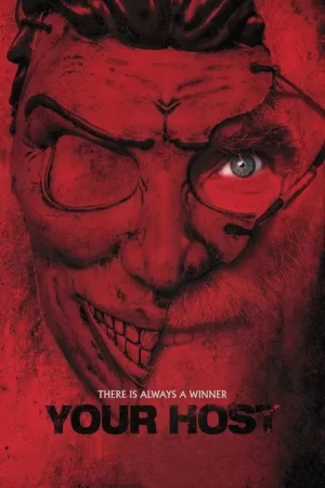 Rosto dividido em pôster vermelho e sombrio. Esquerda: máscara sorridente e distorcida. Direita: homem barbudo com óculos e olho azul.