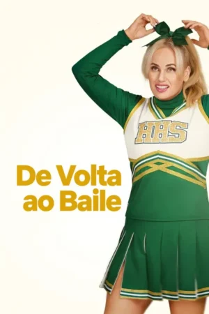 Mulher loira com um sorriso divertido, usando um uniforme verde e branco de líder de torcida e ajustando um laço no cabelo.