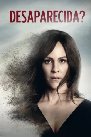 Pôster: Mulher de cabelo escuro com olhar sério, desintegrando-se em partículas contra fundo cinzento. Clima de suspense.