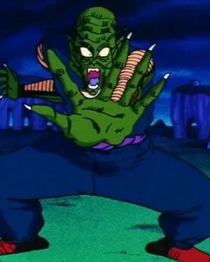 Figura verde-escura, com boca aberta e olhos brancos, estende uma mão com garras. Em pose de ataque, num cenário noturno com rochas roxas.