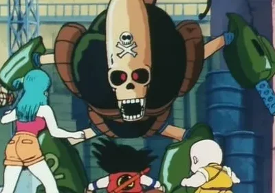 Três heróis de anime, incluindo mulher com espada, enfrentam robô gigante de caveira e olhos vermelhos em área industrial.