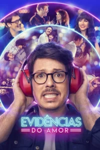 Homem aflito com fones de ouvido,cercado por cenas românticas com uma mulher. Fundo vibrante de luzes neon.