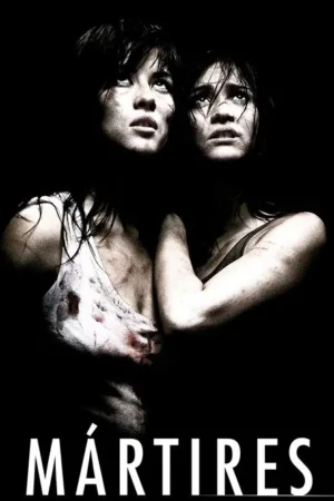 Duas mulheres jovens, sujas e feridas, uma com camisa ensanguentada, olham para cima. Fundo preto. Clima sombrio e tenso.