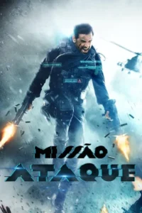 Homem musculoso em uniforme tático,gritando e com rosto sujo,atira com duas armas em batalha explosiva com helicópteros. Clima intenso e tecnológico.
