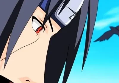 Close-up de homem anime com olhos vermelhos intensos e bandana. Ele olha sério sob um céu azul, com um corvo voando.