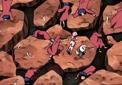 Anime. Garota de cabelo rosa com punho cerrado e uma figura menor em campo rochoso. Vários inimigos de capa vermelha jazem derrotados, kunais no chão.