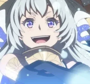 Anime girl de cabelo branco e olhos roxos sorri amplamente, segurando uma luz azul brilhante. Ela veste azul e dourado, envolta em magia cintilante.