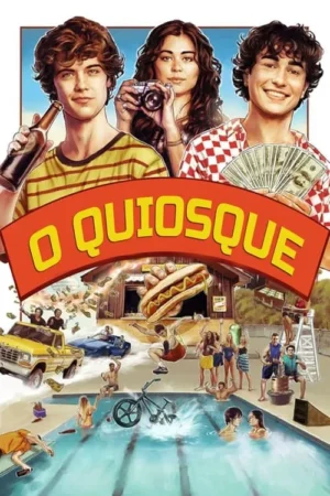 Três jovens sorridentes acima de uma cena caótica de festa de verão com piscina, carros, dinheiro voando e um quiosque de cachorro-quente.