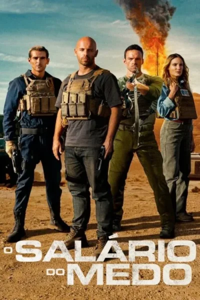 Quatro pessoas em coletes táticos no deserto, incluindo homens e uma mulher. Uma grande explosão ao fundo sugere ação e perigo.