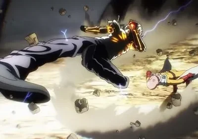 Dois lutadores em meio a uma explosão. Um ciborgue energizado chuta um herói careca de capa amarela. Detritos voam por toda parte.