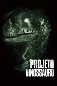 Silhuetas de exploradores em um tronco, sobre um rio em uma selva densa e escura. Luz distante, clima misterioso de aventura.