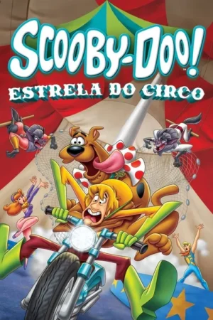 Pôster de circo. Cão e homem assustados em moto. Monstros morcegos voam e amigos em pânico numa tenda listrada. Ação cômica.