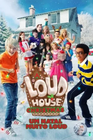 Família animada celebra o Natal na neve, com casa ao fundo. Crianças sorridentes brincam com luzes festivas. Pôster alegre e colorido.