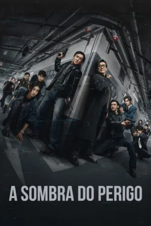 Pôster de ação com múltiplos personagens armados, alguns agachados, em túnel escuro e futurista. Tensão e perigo iminente.