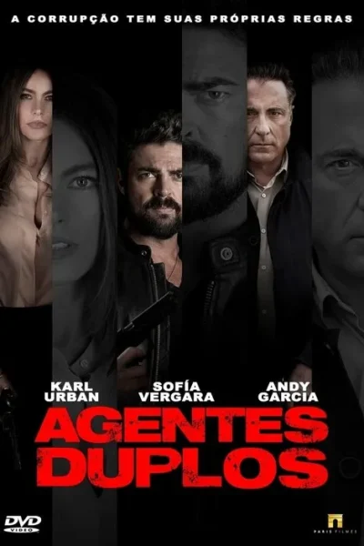 Pôster escuro com três atores de rostos sérios, divididos e sobrepostos. Mulher e homem seguram armas. Clima de ação e suspense.