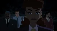 Quatro figuras animadas de expressão séria, com uma mulher de cabelo encaracolado em primeiro plano. Cenário escuro e noturno.