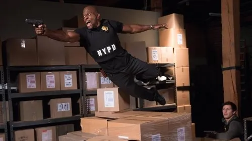 Brooklyn Nine-Nine: Lei e Desordem – T01E14: Missão secreta