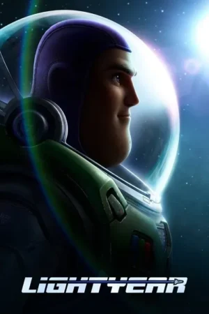 Um personagem animado em traje espacial verde e capacete transparente, olhando para a direita. Ao fundo, um sol brilhante no espaço.