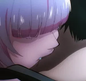 Close-up de personagem de cabelo roxo com olhos fechados e lágrima. Outro personagem a abraça no escuro. Cena triste e íntima.