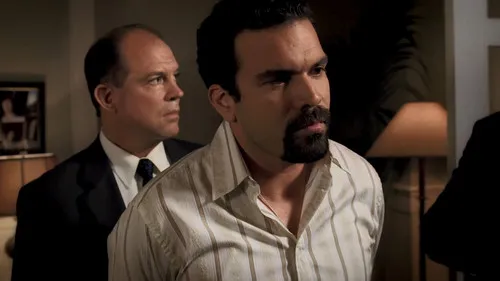 Donas de Casa Desesperadas – T01E09: Mentes Suspeitas 1 Donas de Casa Desesperadas – T01E09: Mentes Suspeitas