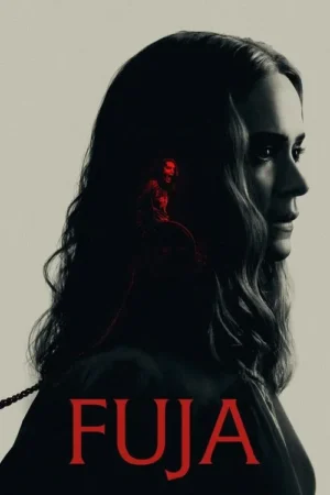 Mulher em perfil contra fundo claro. Seus cabelos escuros revelam, em vermelho, uma jovem gritando numa cadeira de rodas, presa por uma corrente. Clima de suspense.