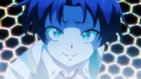 Personagem de anime de cabelo azul sorri maliciosamente, olhos turquesa. Fundo de grades hexagonais brilhantes com tom azulado. Clima intenso e misterioso.