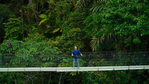 O Viajante Relutante, com Eugene Levy – T01E02: Costa Rica