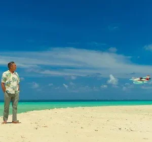 O Viajante Relutante, com Eugene Levy – T01E05: Maldivas