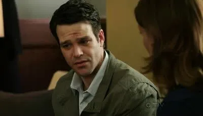 Sangue Azul – T01E21: O Garoto De Porão