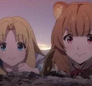 Duas garotas de anime, uma loira e outra com orelhas de animal, espreitam com sorrisos no crepúsculo. Fundo montanhoso.