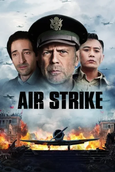 Três homens com expressões sérias. Céu com aviões de guerra. Uma cidade devastada em chamas e ruínas, com um avião no chão.