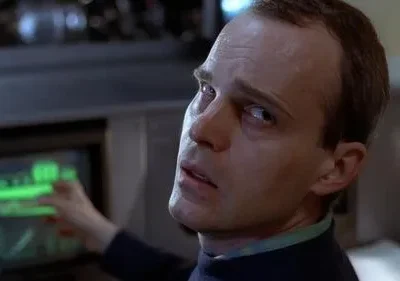 Arquivo X – T01E23: Roland