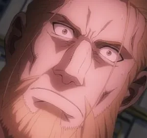 Reiner Braun de Attack on Titan, homem loiro barbudo com expressão tensa e suada, olhos arregalados. Clima dramático em cenário urbano.